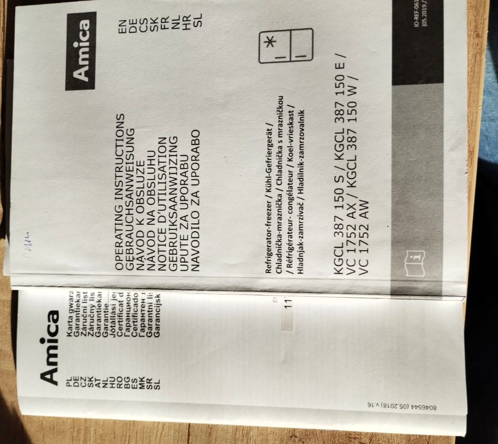 Kombinovaná chladnička s mrazničkou