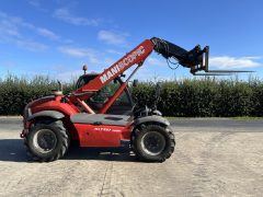 Teleskopický manipulátor manitou mlt 627
