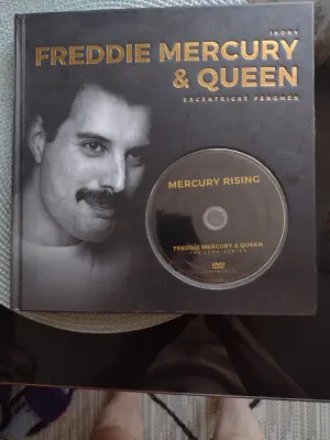 Kniha - Freddie Mercury a Queen
