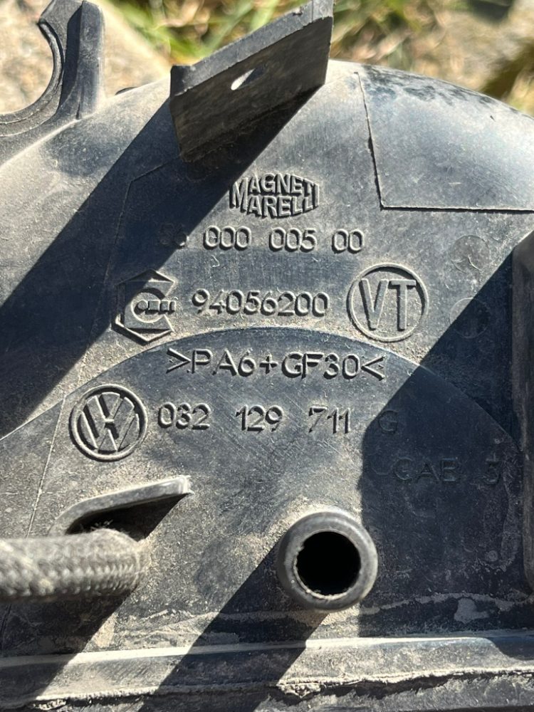 FELICIA 1.6 sací potrubí 032129711G AEE FELICIA 1.6 sací potrubí 032129711G AEE