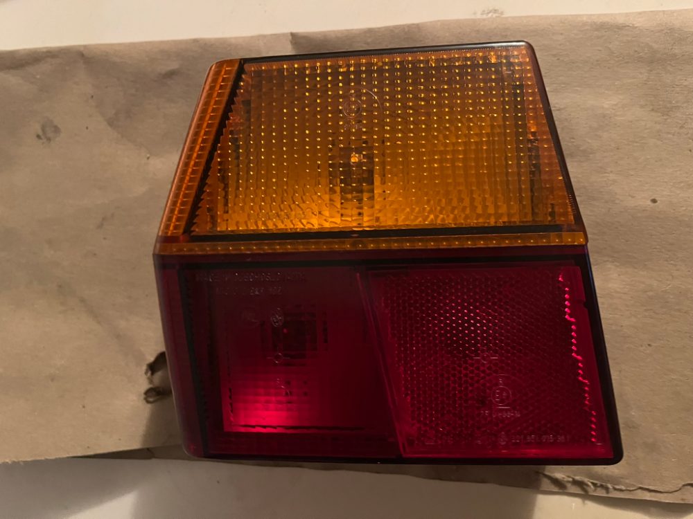Zadní světla na ŠKODA FAVORIT FORMAN