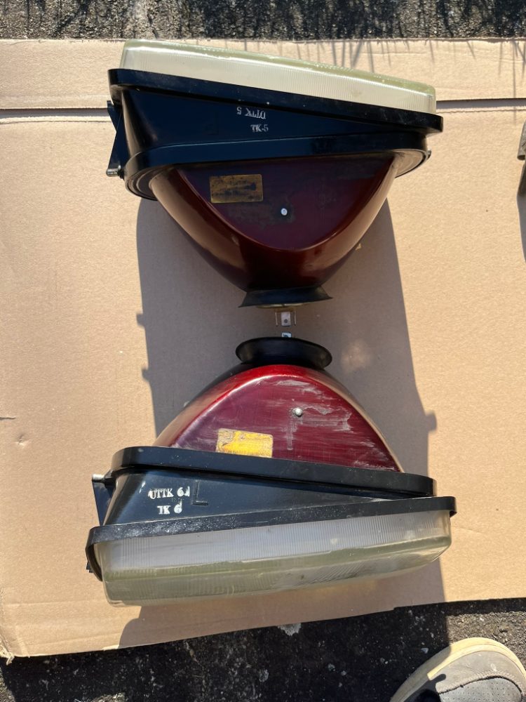 Světla + hrnce ŠKODA RAPID, Š120, Š125, Š130 Světla + hrnce ŠKODA RAPID, Š120, Š125, Š130