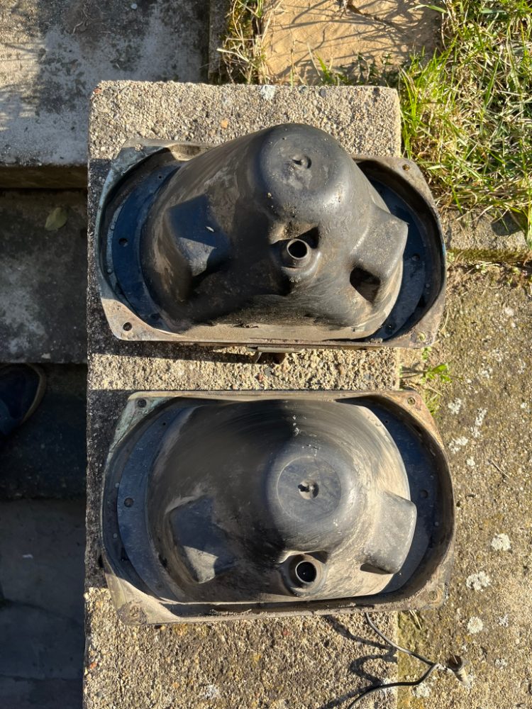 Světla + hrnce ŠKODA RAPID, Š120, Š125, Š130 Světla + hrnce ŠKODA RAPID, Š120, Š125, Š130