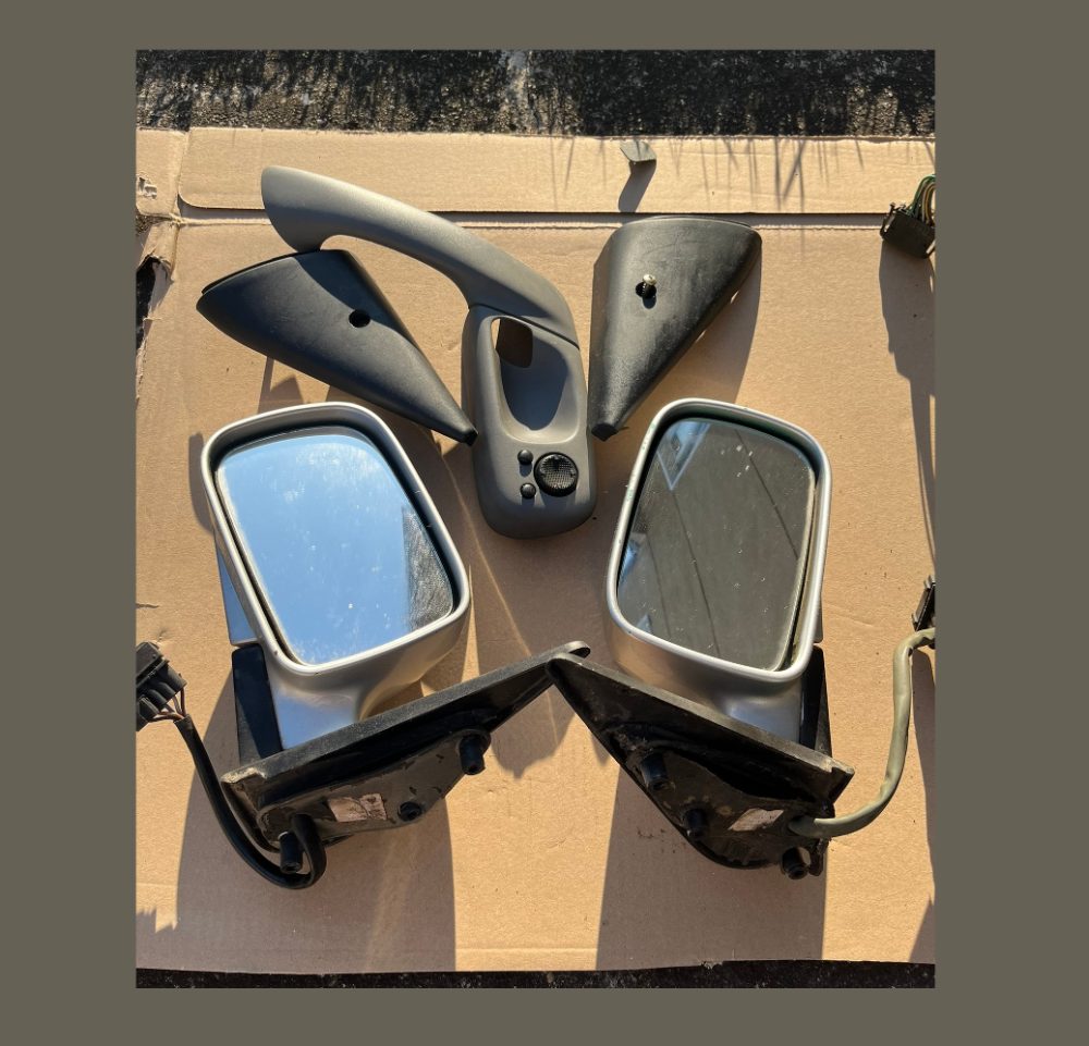 Elektrická zrcátka FELICIA stříbrné