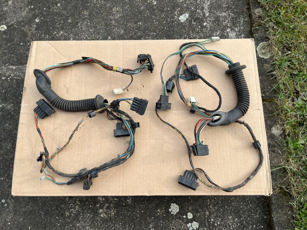 Elektrická zrcátka FELICIA stříbrné Elektrická zrcátka FELICIA stříbrné