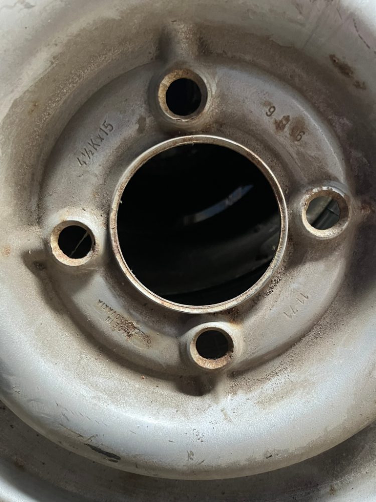 Kola na TAZ 1500 (ŠKODA 1203)