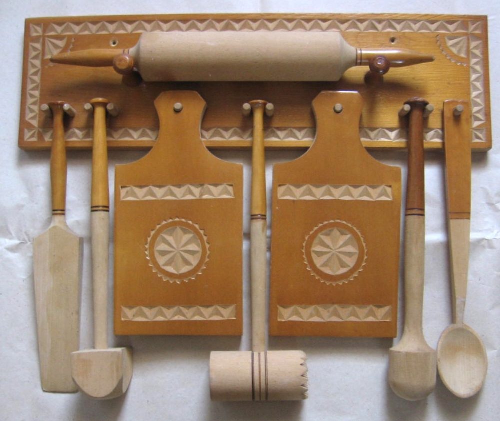 vyřezávaná sada do kuchyně