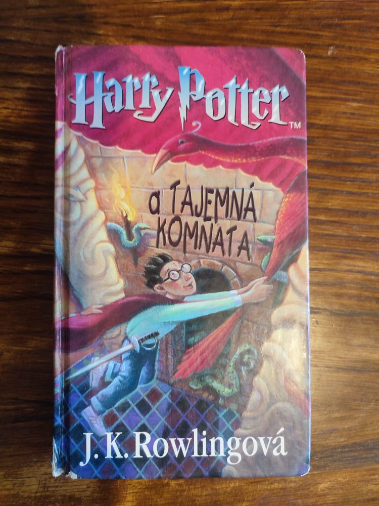 Prodam 4 knihy Harry potter,prvni vydani.