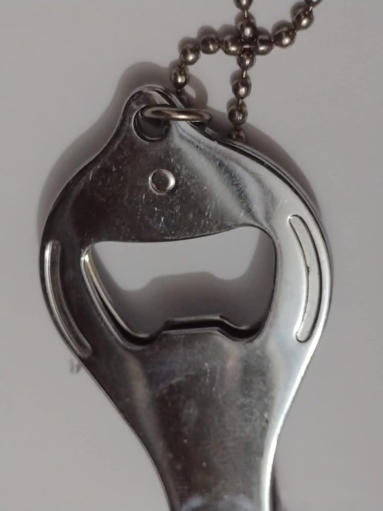 Suvenýr z Prahy zastřihovač nehtů a otvírák