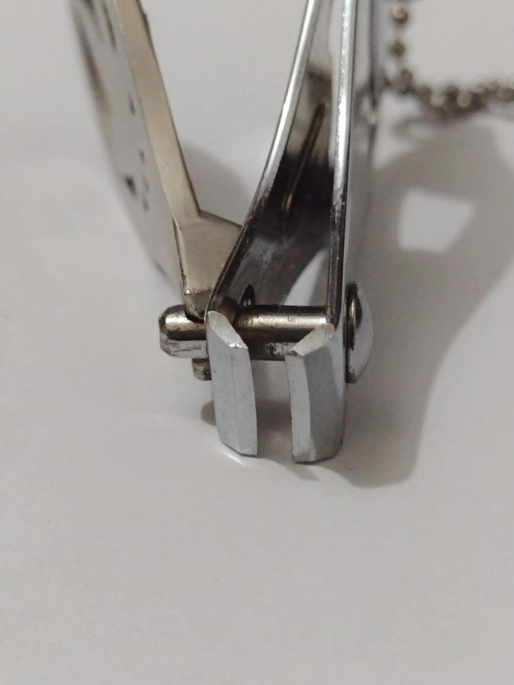 Suvenýr z Prahy zastřihovač nehtů a otvírák