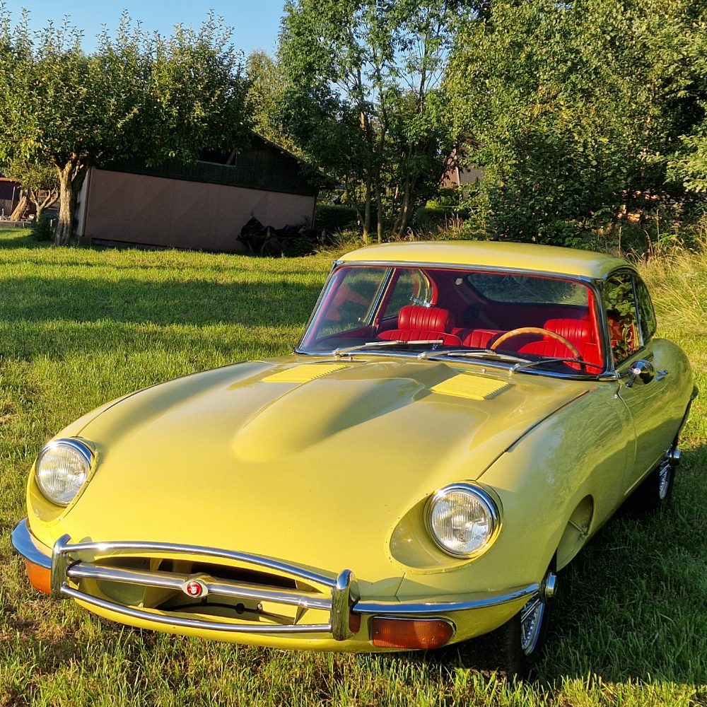 Jaguar E-Type 1 serie 4,2 2+2 rv.1968 po Renovaci Jaguar E-Type 1 serie 4,2 2+2 rv.1968 po Renovaci