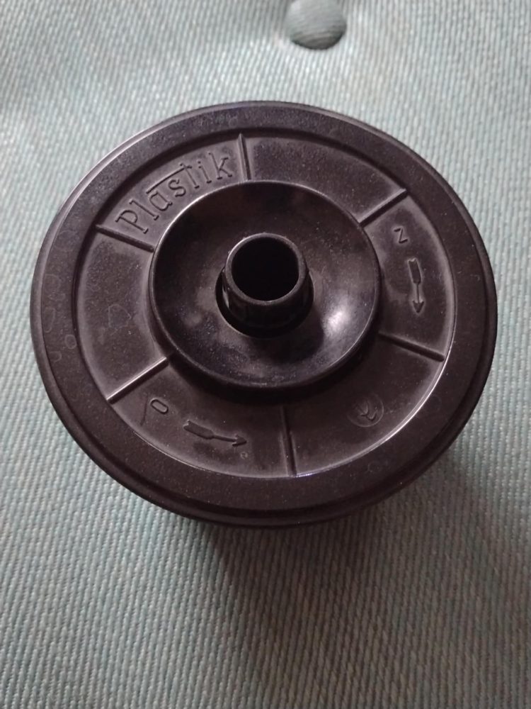 Vývojnice pro vyvolávání kinofilmů.