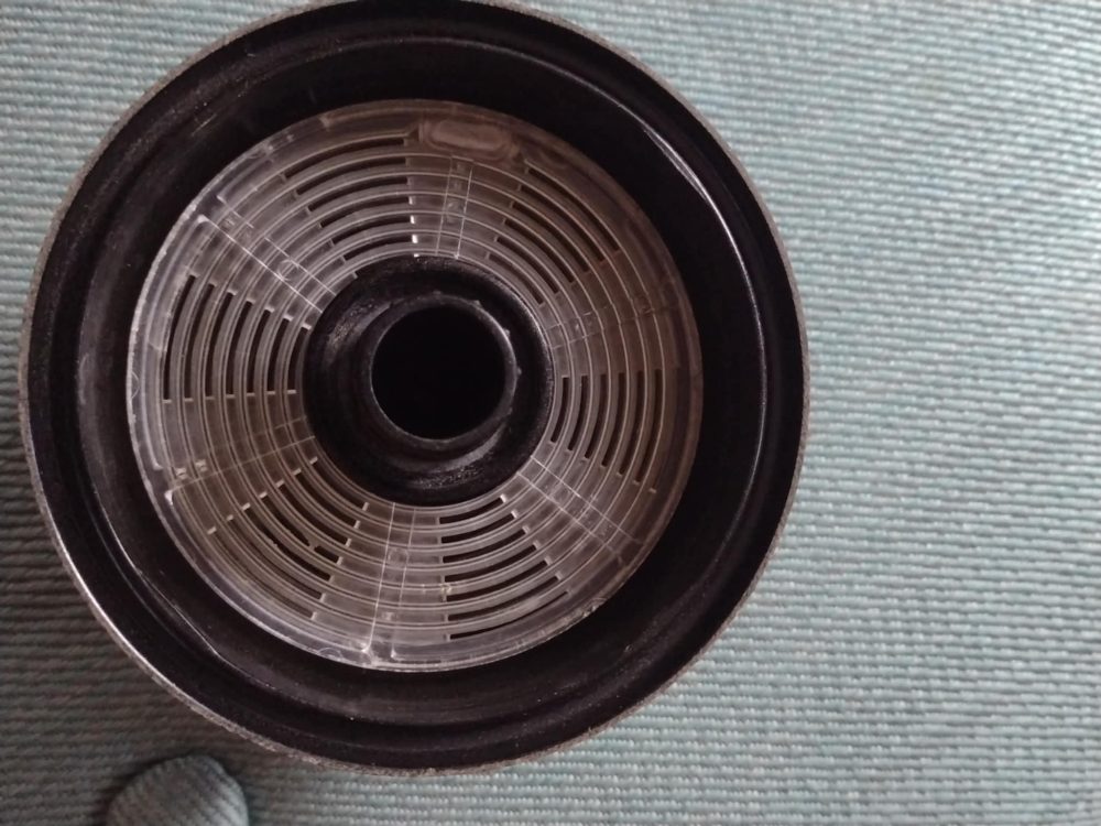 Vývojnice pro vyvolávání kinofilmů.