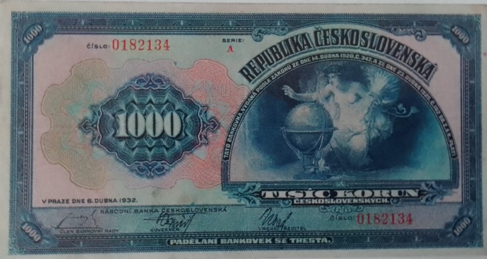 Notafilický materiál odkoupím hotově za katalogové ceny