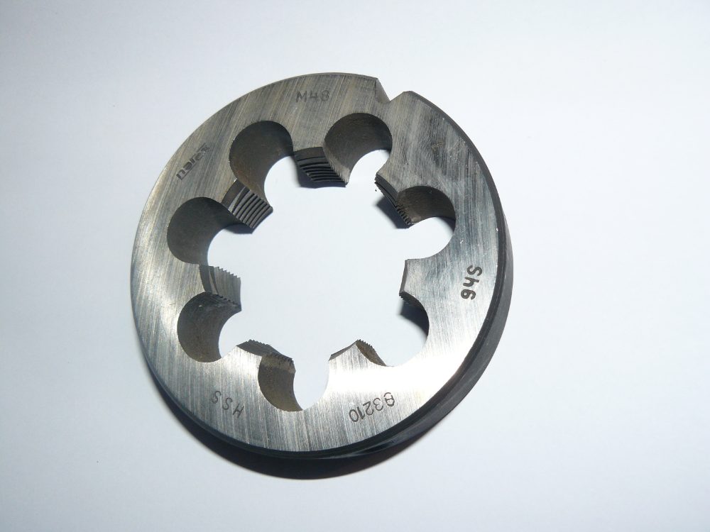 OČKO ZÁVITOVÉ ČSN 223210  M 48x2   HSS - NAREX ČR (NOVÉ)