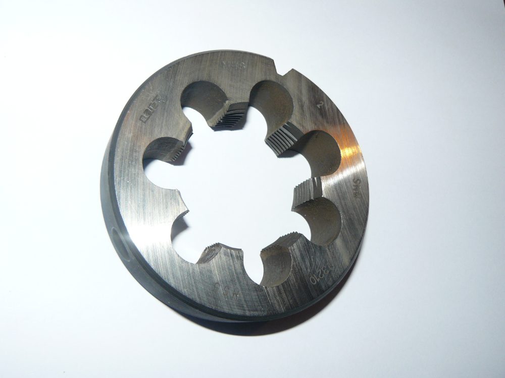 OČKO ZÁVITOVÉ ČSN 223210  M 48x2   HSS - NAREX ČR (NOVÉ)