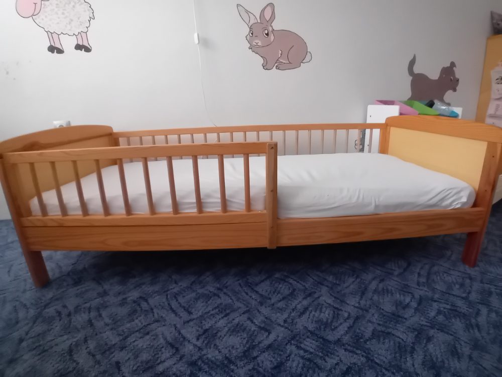 Detska postel Junior 140× 70 cm