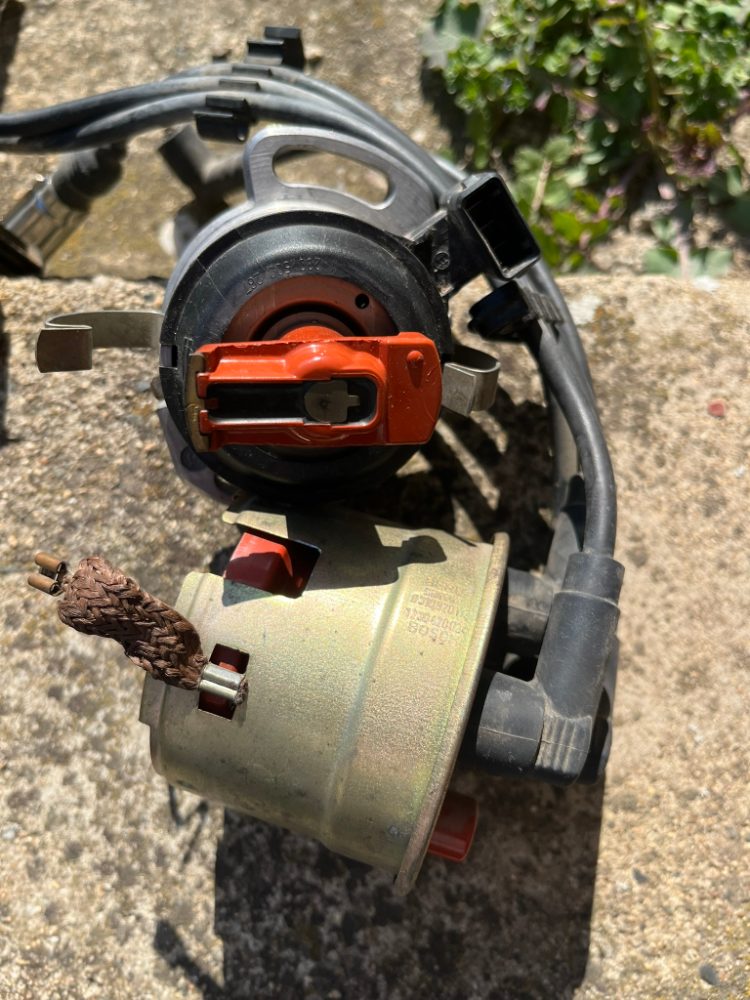 Rozdělovač FELICIA OCTAVIA 1.6 MPi Rozdělovač FELICIA OCTAVIA 1.6 MPi