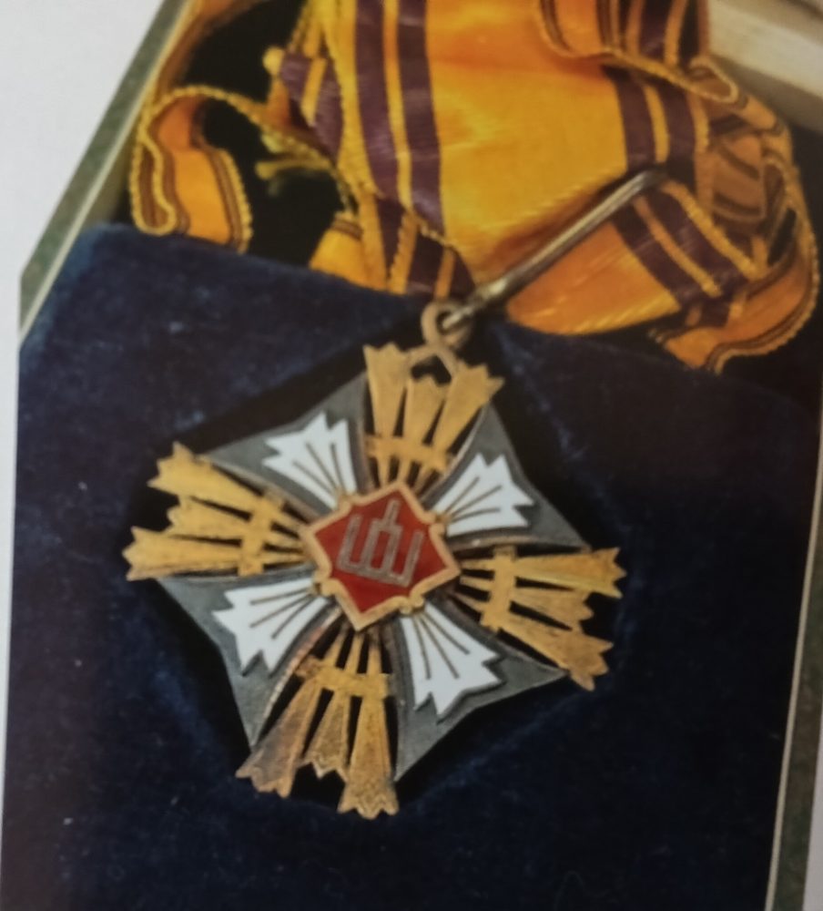 Faleristický materiál odkoupím hotově za katalogové ceny