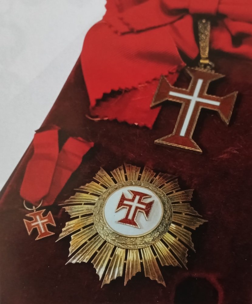 Faleristický materiál odkoupím hotově za katalogové ceny