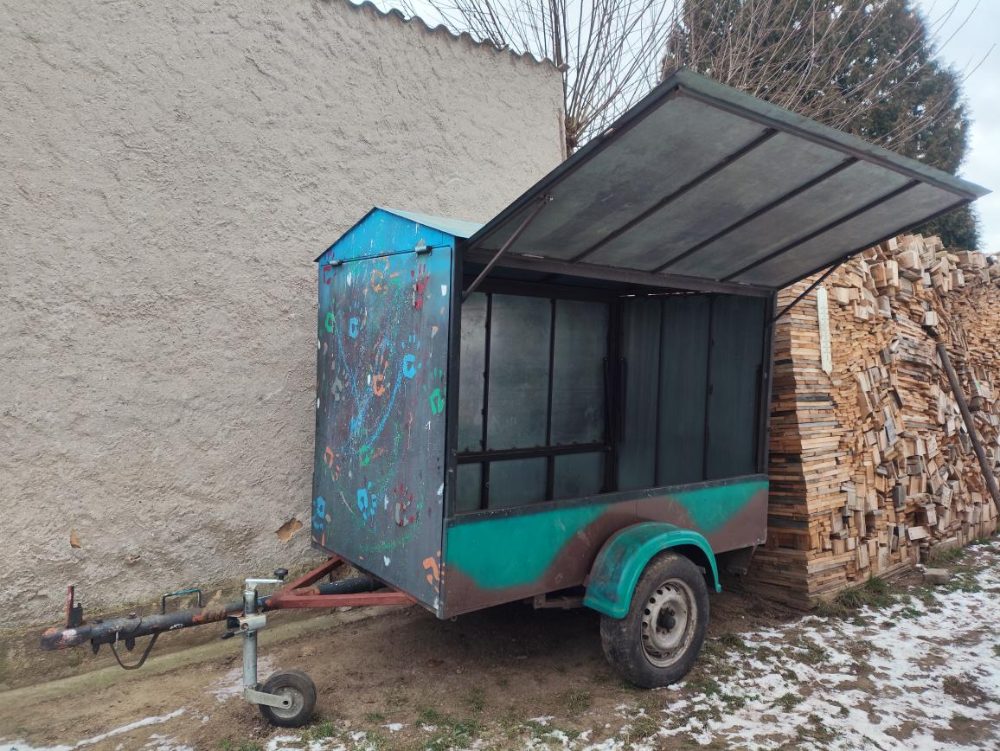 Kára-valníček za traktor Kára-valníček za traktor