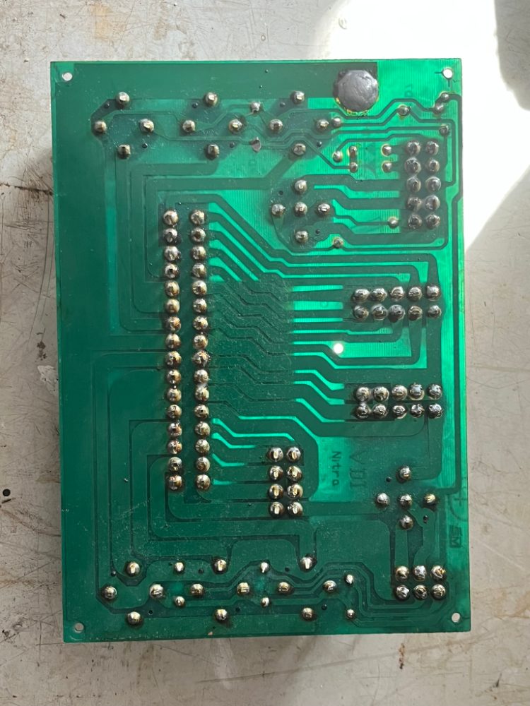 Zapalování a pojistkovka FAVORIT - FORMAN Zapalování a pojistkovka FAVORIT - FORMAN