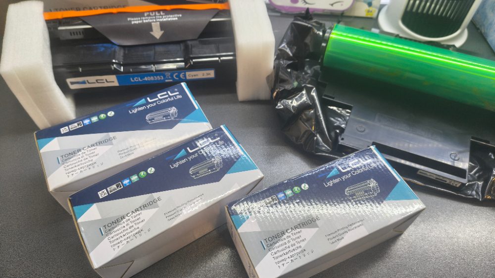 MIX elektro, tonery a jiné zboží na opravu nebo ND