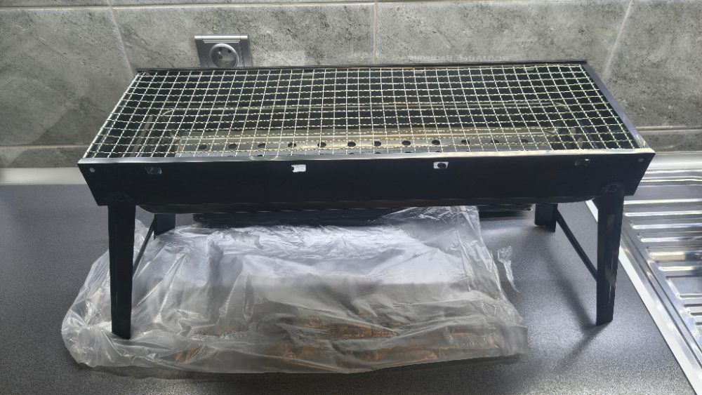 NOVÝ Skládací gril přenosný NOVÝ Skládací gril přenosný