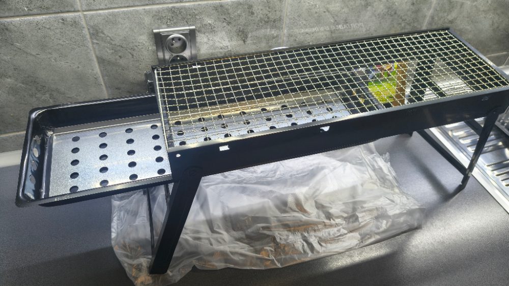 NOVÝ Skládací gril přenosný NOVÝ Skládací gril přenosný