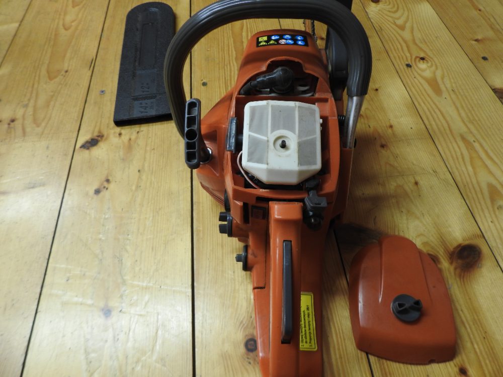 Motorová benzínová řetězová pila Lider AO 4014 Motorová benzínová řetězová pila Lider AO 4014