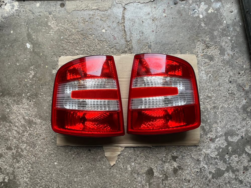 Zadní světla ŠKODA FABIA kombi - sedan
