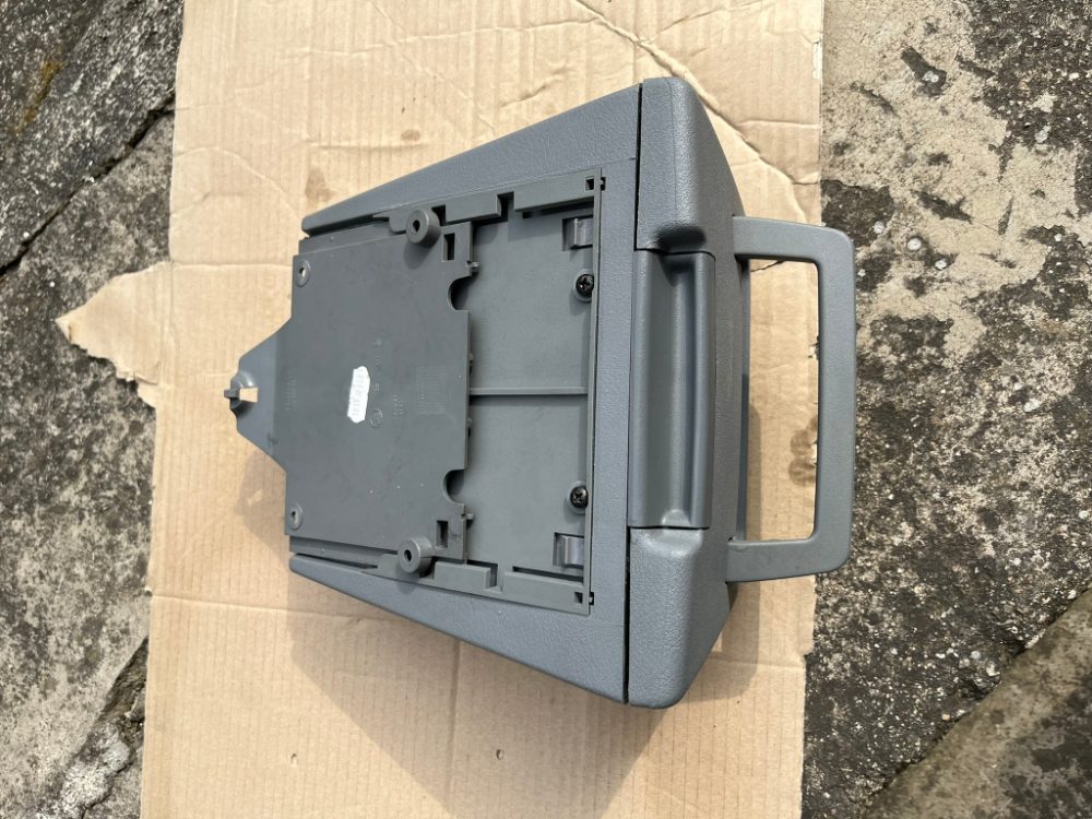 Box středového tunelu ŠKODA FELICIA