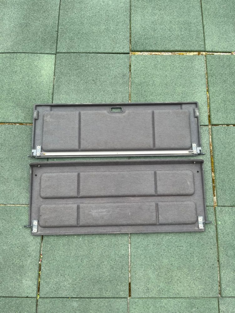 Zadní plato FAVORIT a FORMAN 93/94 černé