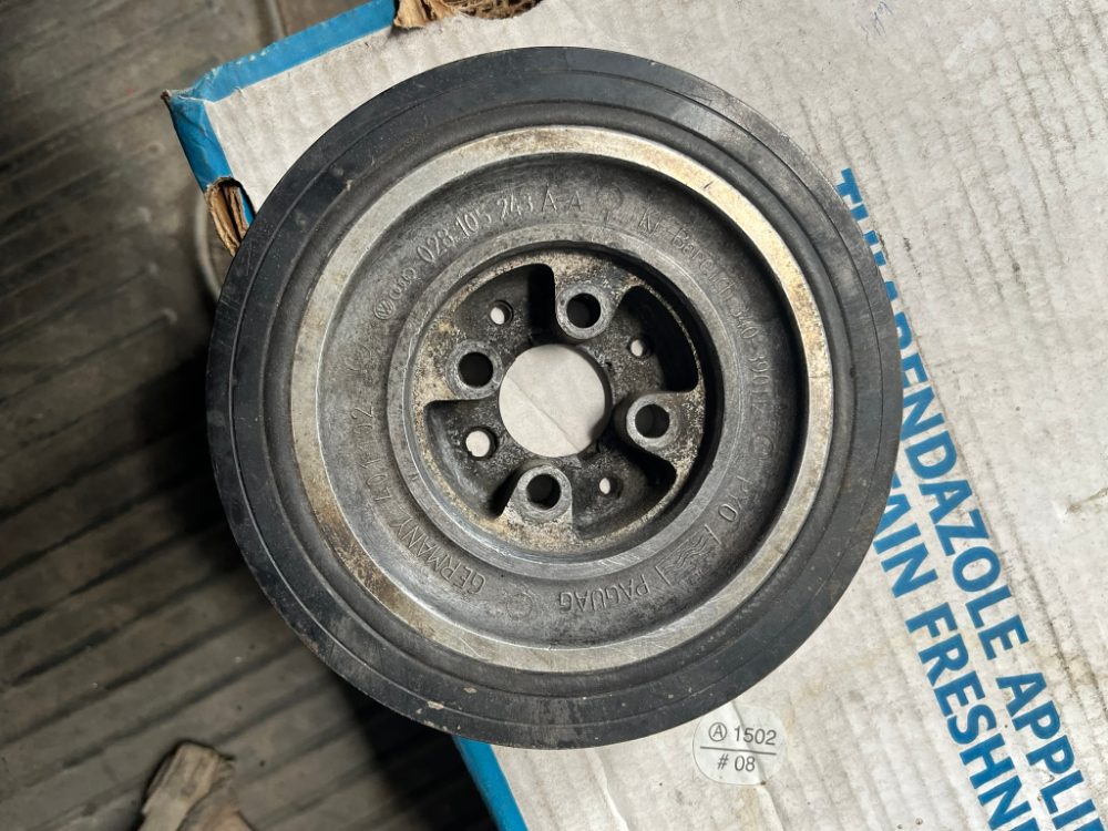 FELICIA 1.9D 2x řemenice a relé žhavení