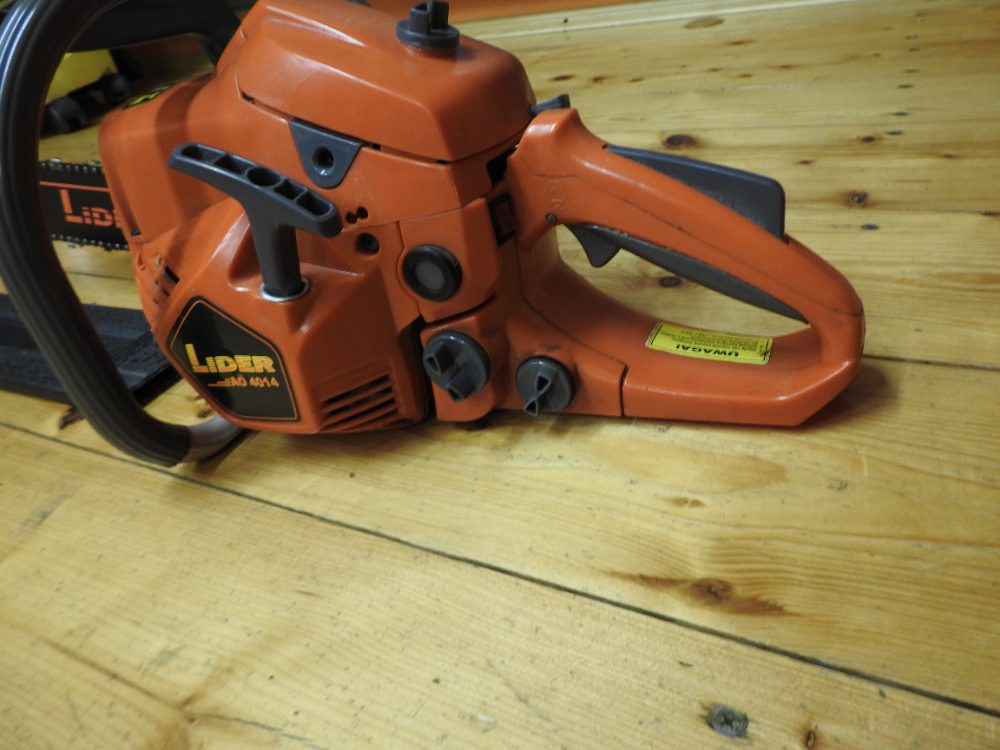 Motorová benzínová řetězová pila Lider AO 4014
