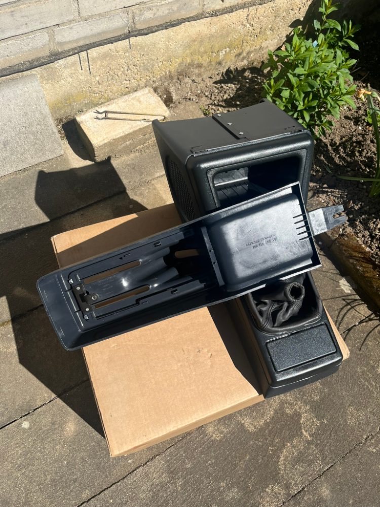 Středový panel ŠKODA FAVORIT FORMAN originální