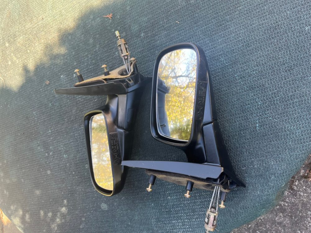 Zrcátka FAVORIT FORMAN X-LINE