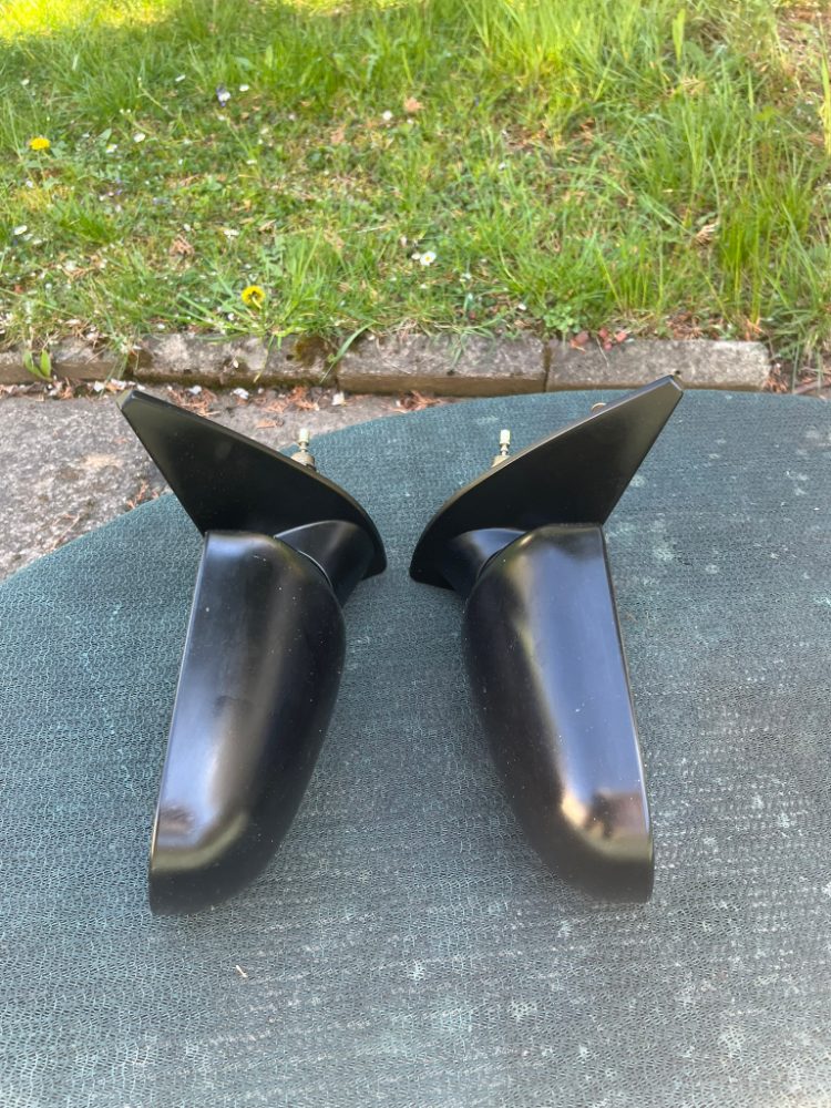 Zrcátka FAVORIT FORMAN X-LINE