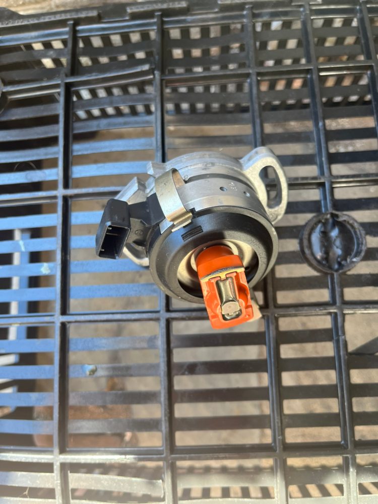 Rozdělovač FELICIA OCTAVIA 1.6 MPI