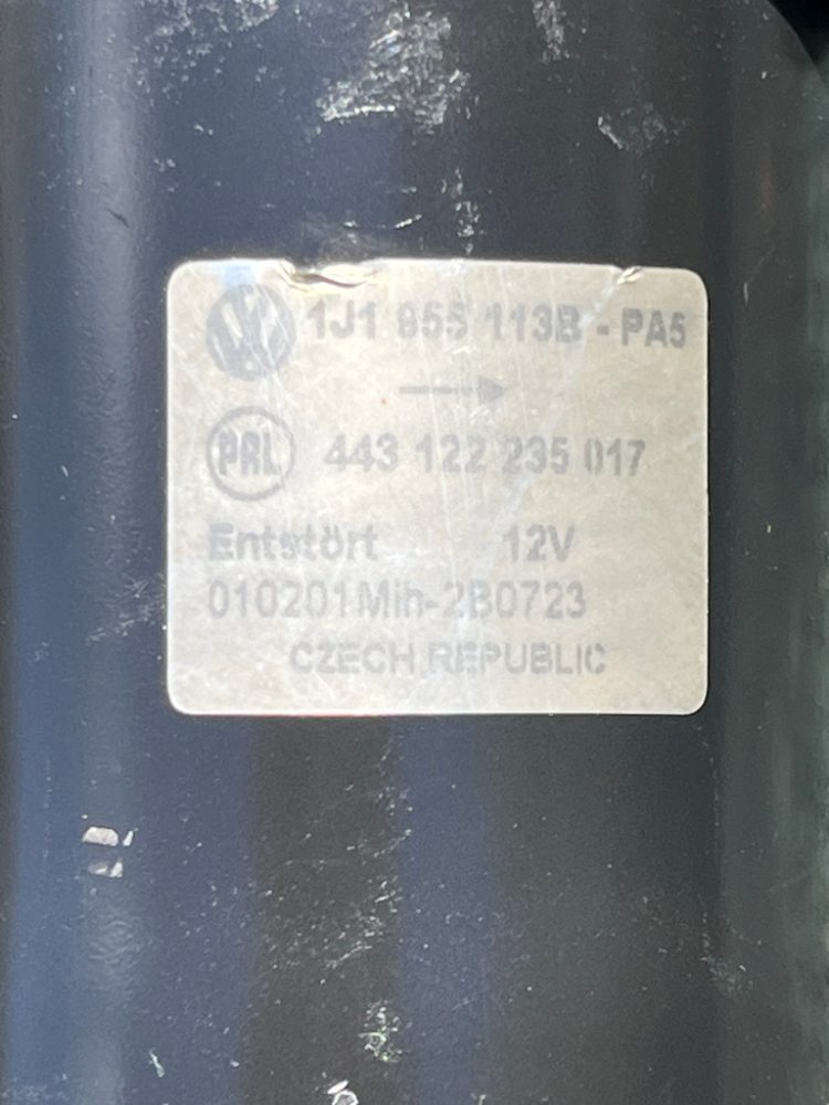 Stěrače OCTAVIA I./ GOLF, komplet táhla s motorkem