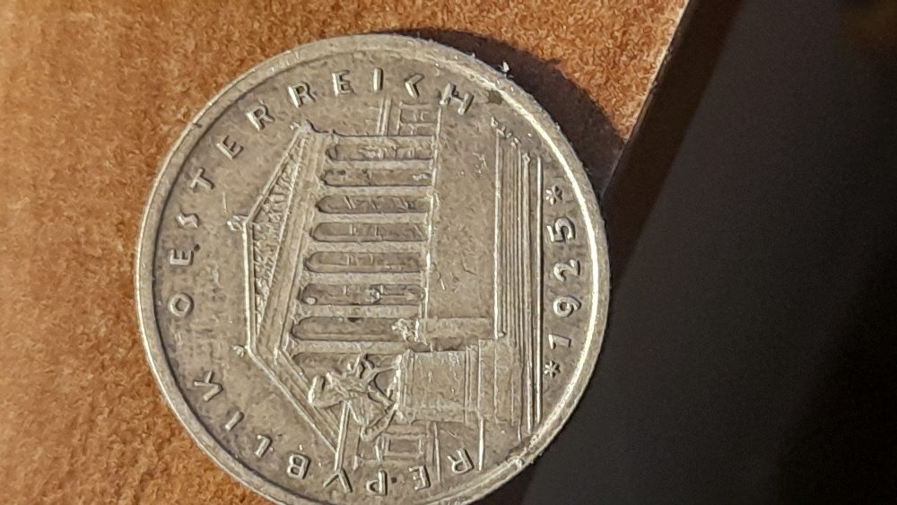 Staré mince