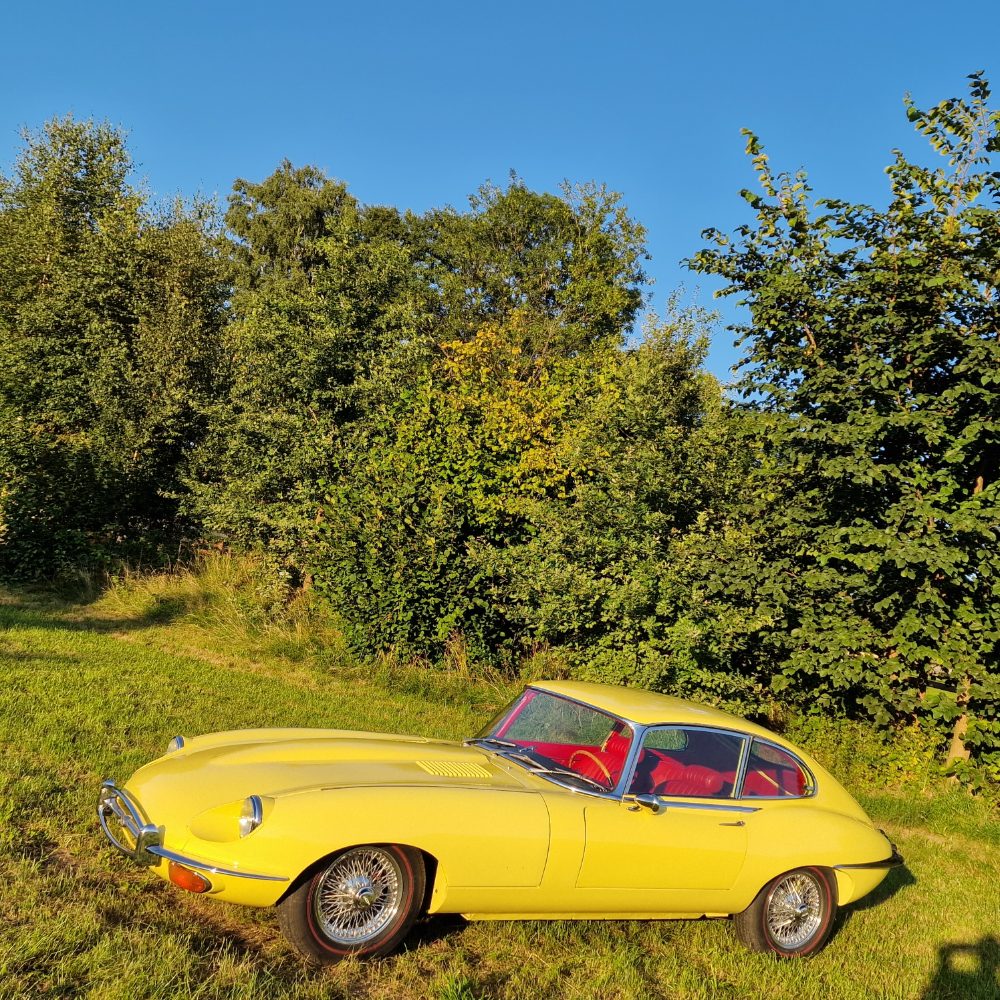 Jaguar E-Type 1 serie 4,2 2+2 rv.1968 po Renovaci Jaguar E-Type 1 serie 4,2 2+2 rv.1968 po Renovaci