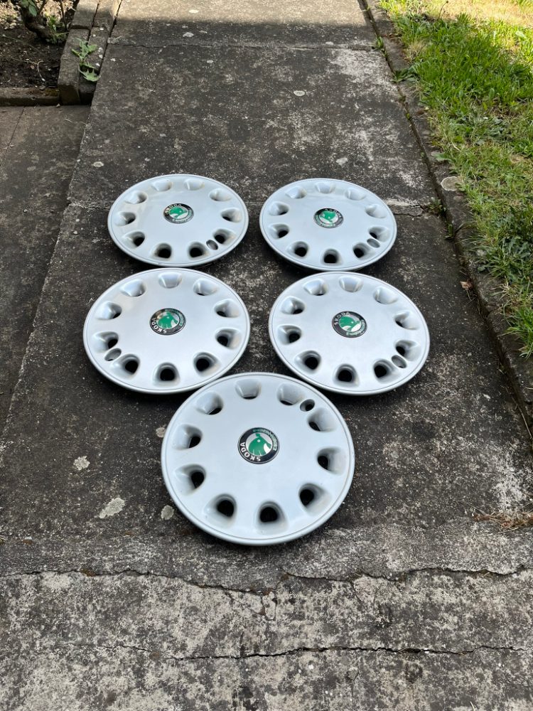 Sada poklic na ŠKODA FELICIA GLX 5ks