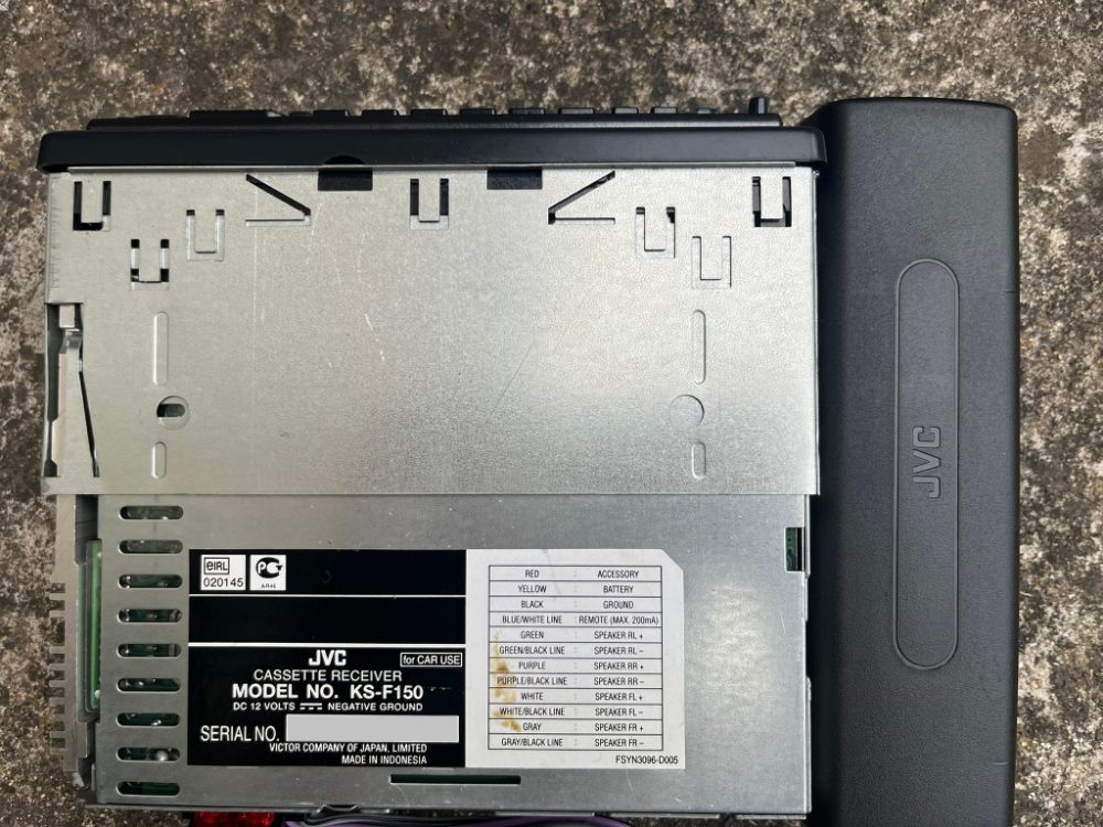 Autorádio JVC KS-F150 - plně funkční Autorádio JVC KS-F150 - plně funkční
