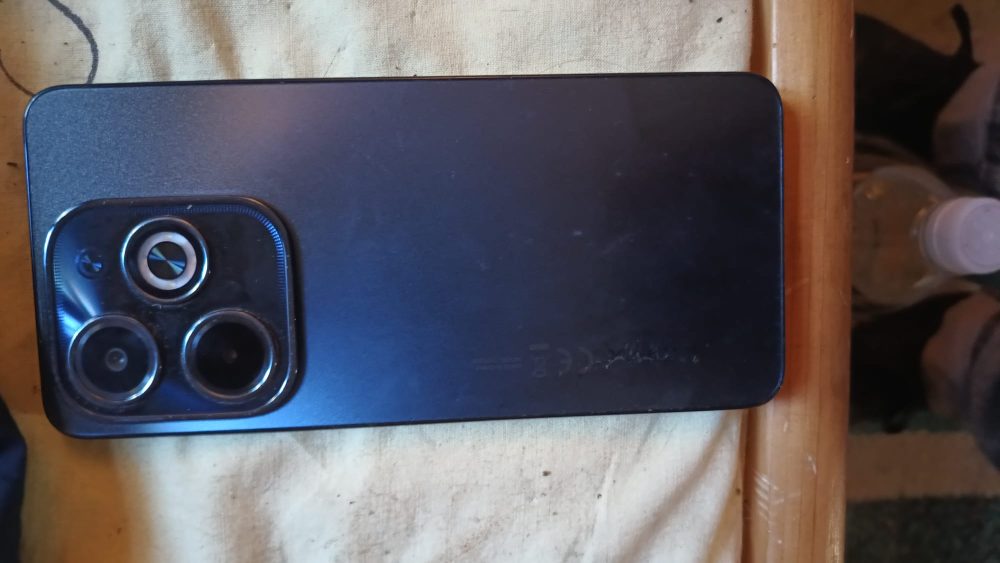 Infinix Hot 40 i