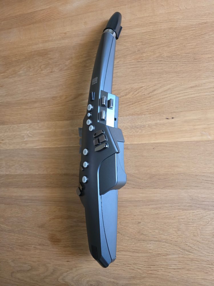 Roland Aerophone AE-10 - digitální dechový nástroj