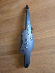 Roland Aerophone AE-10 - digitální dechový nástroj