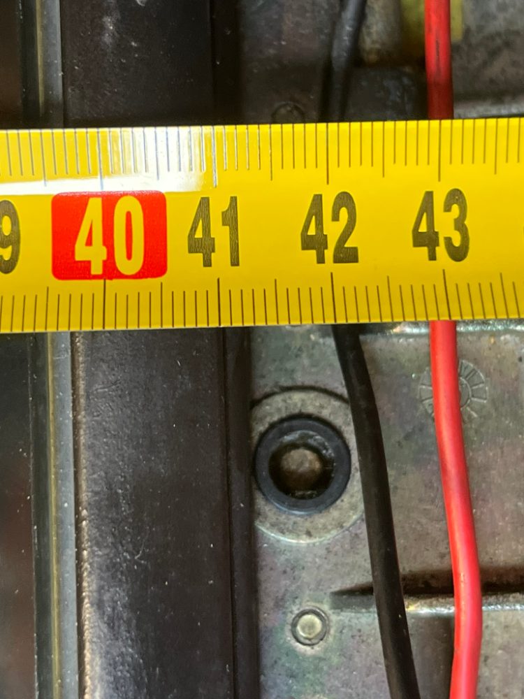Elektrický ŠÍBR WEBASTO - výsuvné střešní okno Elektrický ŠÍBR WEBASTO - výsuvné střešní okno