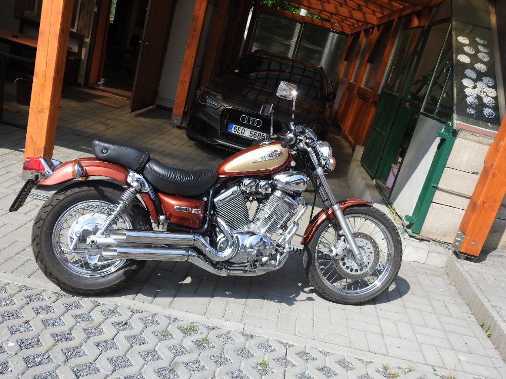 Yamaha Virago Nové Nerezové Laděné Výfuky Thundering Eagle Yamaha Virago Nové Nerezové Laděné Výfuky Thundering Eagle