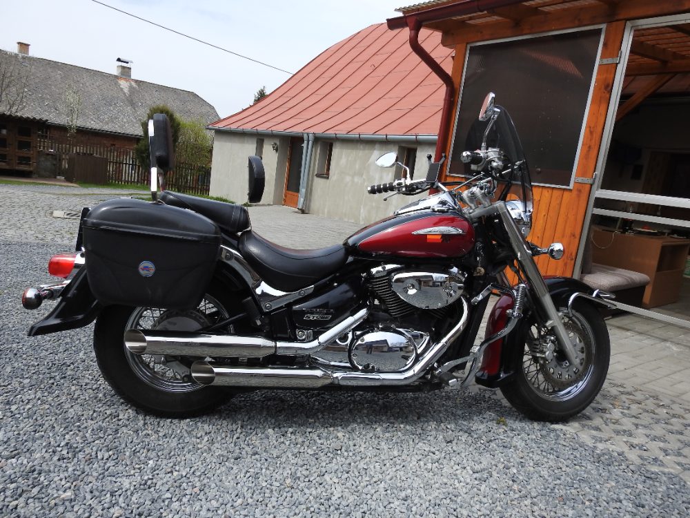 Suzuki Nové Nerezové Laděné Výfuky Thundering Eagle Suzuki Nové Nerezové Laděné Výfuky Thundering Eagle